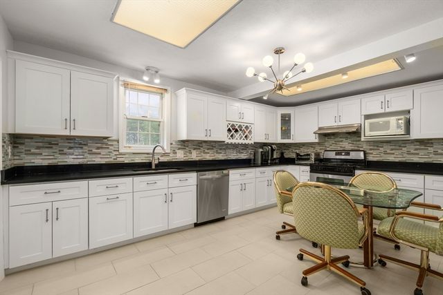 27 Windom St, Boston, MA 02134