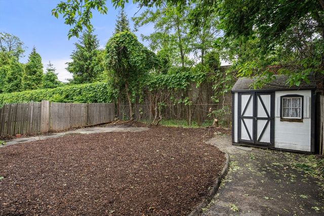 27 Windom St, Boston, MA 02134