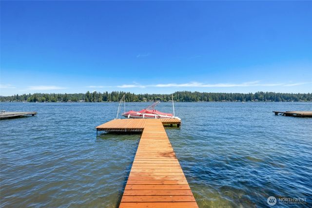 15701 Sturtevant Avenue, Stanwood, WA 98292
