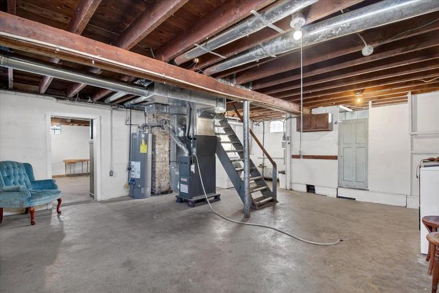 2429 Center Avenue, Janesville, WI 53546