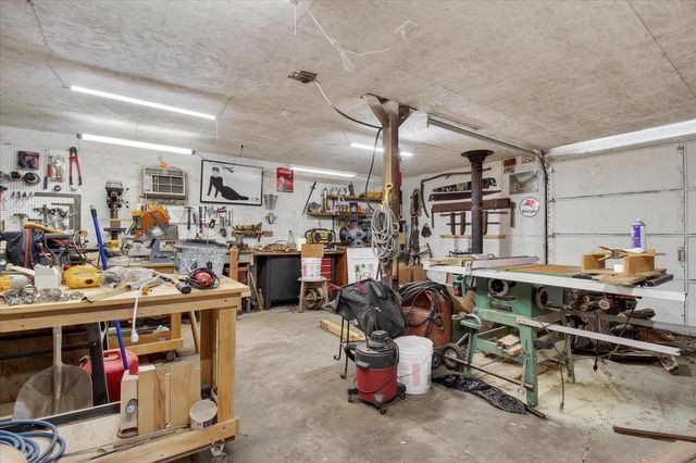 2429 Center Avenue, Janesville, WI 53546