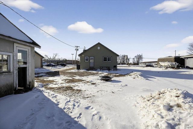 2429 Center Avenue, Janesville, WI 53546