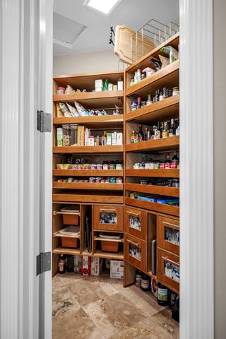 2847 Sierra Vista Rd, Rescue, CA 95672