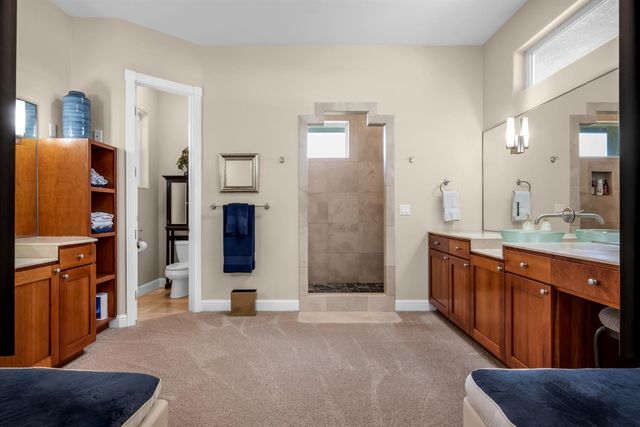 2847 Sierra Vista Rd, Rescue, CA 95672