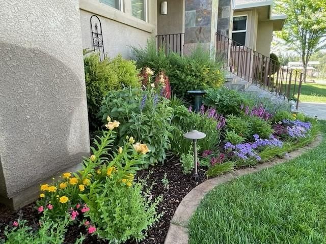 2847 Sierra Vista Rd, Rescue, CA 95672