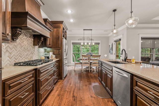 5715 Spencer Lake, Conway, AR 72034