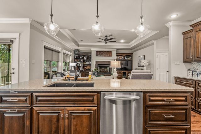 5715 Spencer Lake, Conway, AR 72034