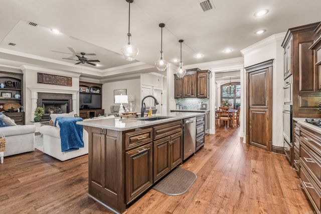 5715 Spencer Lake, Conway, AR 72034