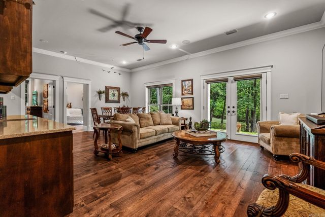 5715 Spencer Lake, Conway, AR 72034