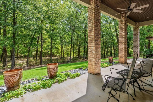 5715 Spencer Lake, Conway, AR 72034