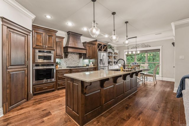 5715 Spencer Lake, Conway, AR 72034