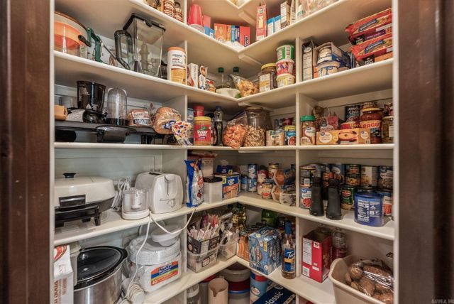 5715 Spencer Lake, Conway, AR 72034