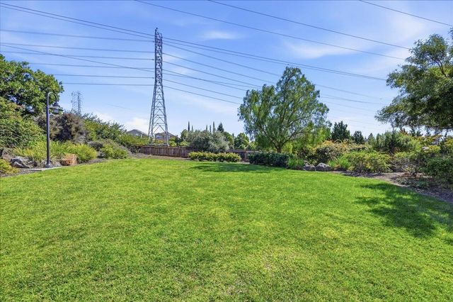 176 Paso Olmo Terrace, Fremont, CA 94539