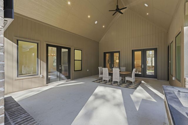 7248 Red Oak Grove Road, Montgomery, TX 77316