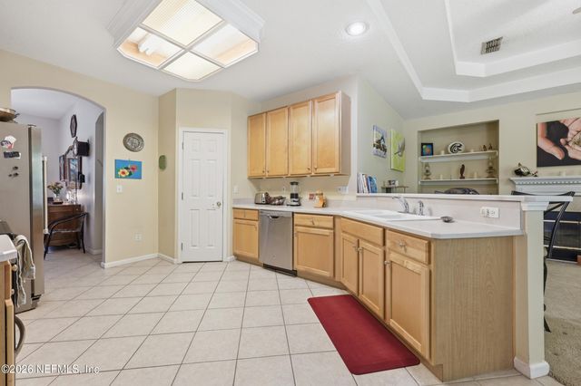 820 W CUMBERLAND Court, St. Johns, FL 32259