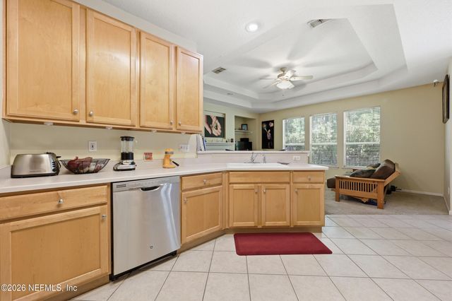 820 W CUMBERLAND Court, St. Johns, FL 32259