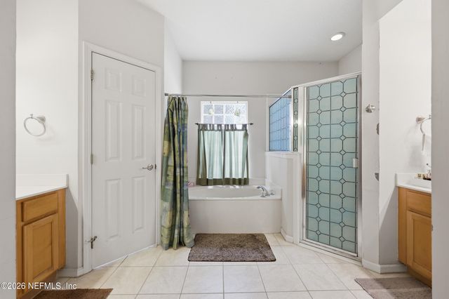 820 W CUMBERLAND Court, St. Johns, FL 32259