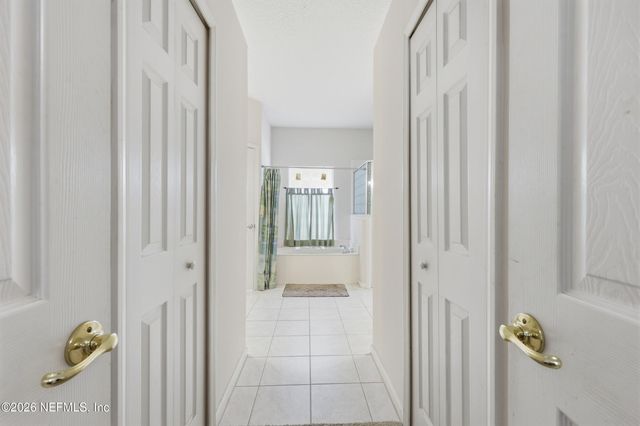 820 W CUMBERLAND Court, St. Johns, FL 32259