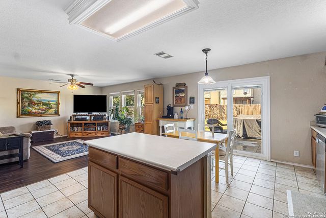 7503 Cedar Farm, San Antonio, TX 78239