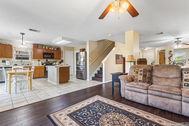 7503 Cedar Farm, San Antonio, TX 78239