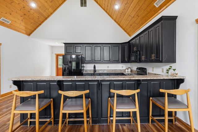 315 Cartecay River Run, Ellijay, GA 30536