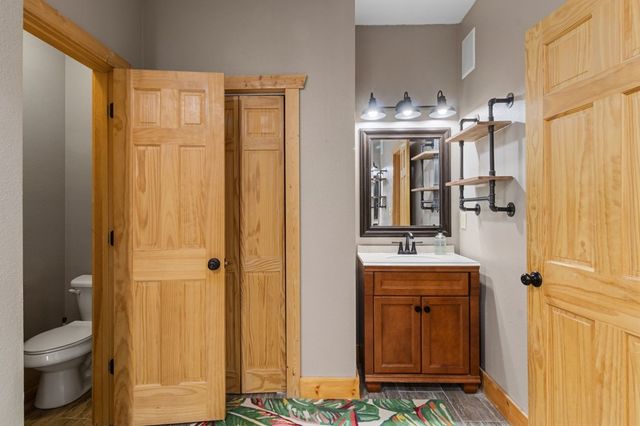 315 Cartecay River Run, Ellijay, GA 30536
