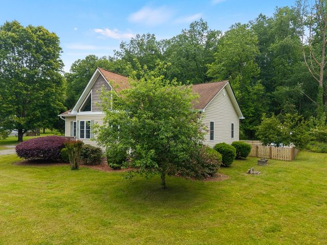 315 Cartecay River Run, Ellijay, GA 30536
