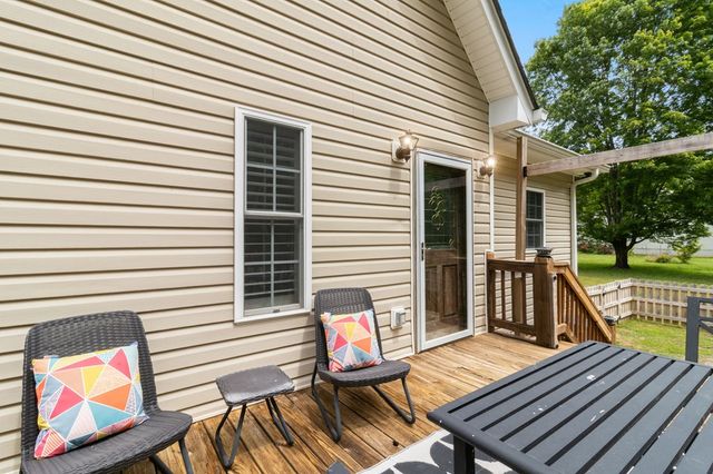 315 Cartecay River Run, Ellijay, GA 30536