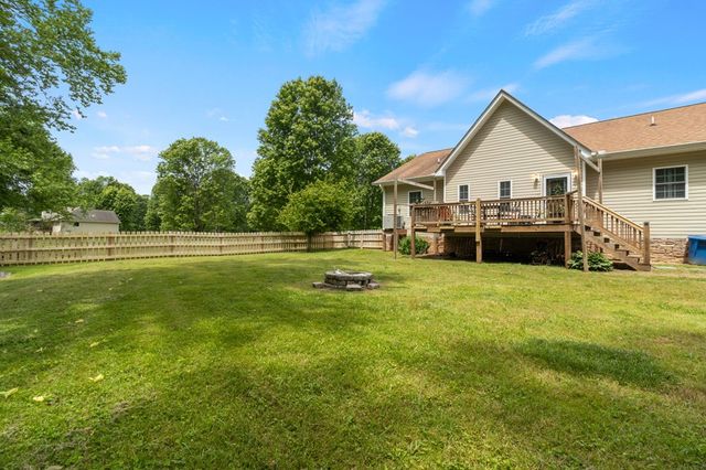 315 Cartecay River Run, Ellijay, GA 30536