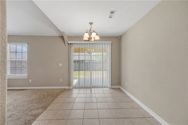 2369 Sara Alice Court, Fayetteville, AR 72701