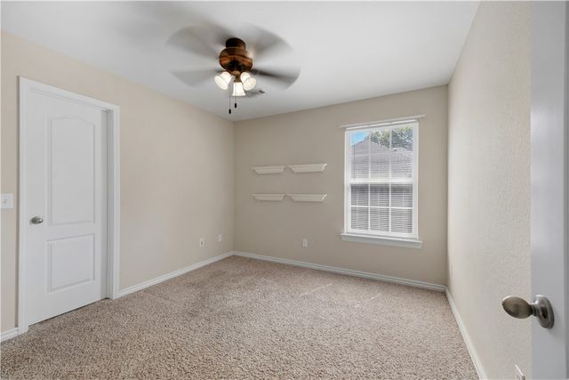 2369 Sara Alice Court, Fayetteville, AR 72701