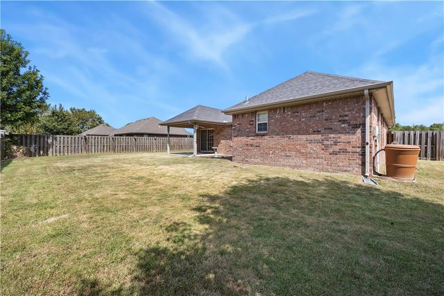 2369 Sara Alice Court, Fayetteville, AR 72701