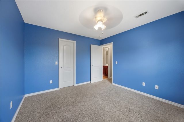 2369 Sara Alice Court, Fayetteville, AR 72701