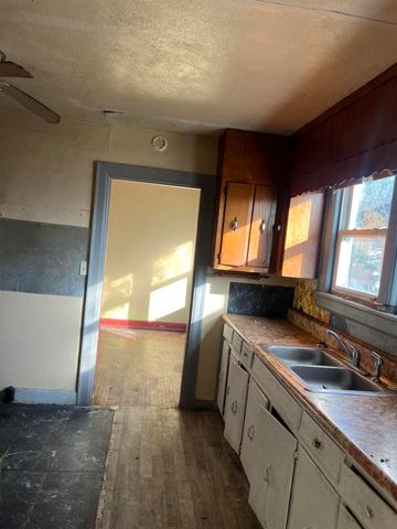 2803 N Chamberlain Avenue, Chattanooga, TN 37406