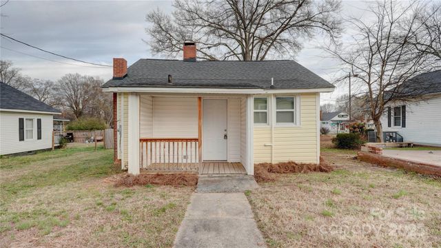 1003 N Cannon Boulevard, Kannapolis, NC 28083