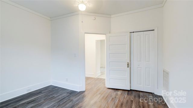 1003 N Cannon Boulevard, Kannapolis, NC 28083