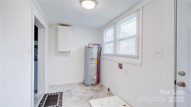 1003 N Cannon Boulevard, Kannapolis, NC 28083