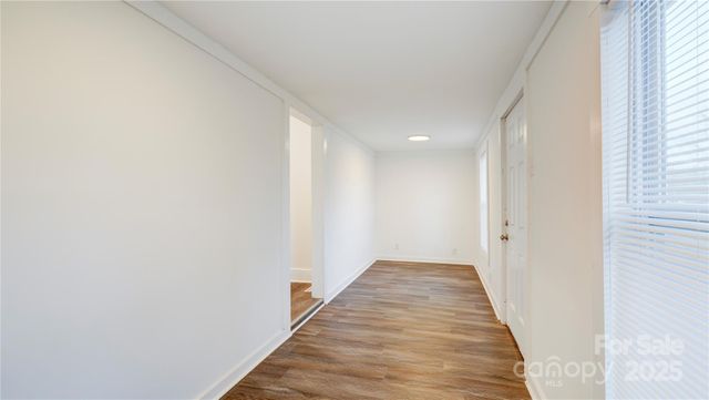 1003 N Cannon Boulevard, Kannapolis, NC 28083