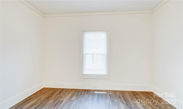 1003 N Cannon Boulevard, Kannapolis, NC 28083