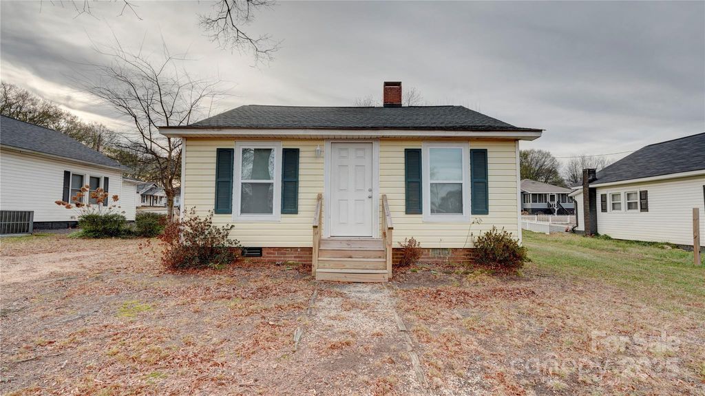 1003 N Cannon Boulevard, Kannapolis, NC 28083