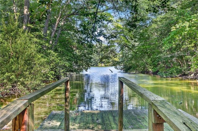 1546 Moores Point RD, Suffolk, VA 23436