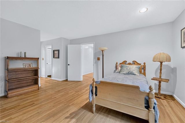 1546 Moores Point RD, Suffolk, VA 23436
