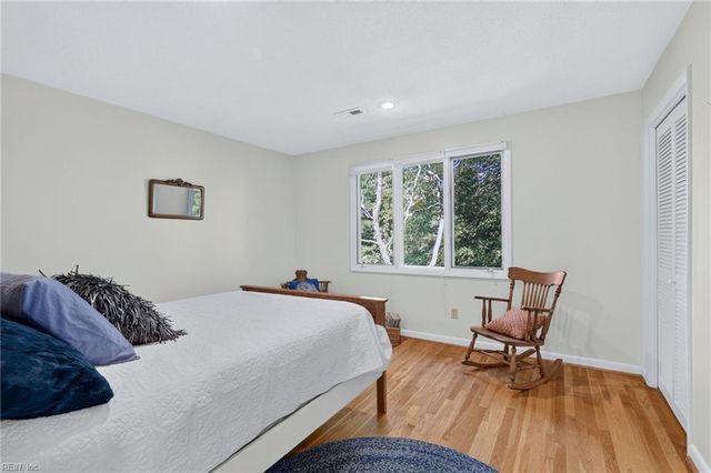 1546 Moores Point RD, Suffolk, VA 23436