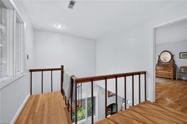 1546 Moores Point RD, Suffolk, VA 23436
