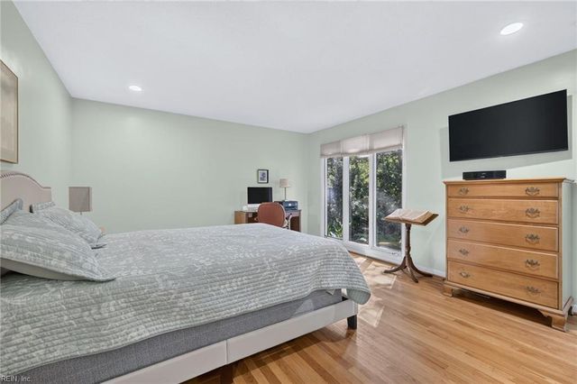 1546 Moores Point RD, Suffolk, VA 23436