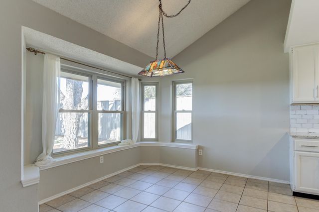 9410 Gary Avenue, Lubbock, TX 79423