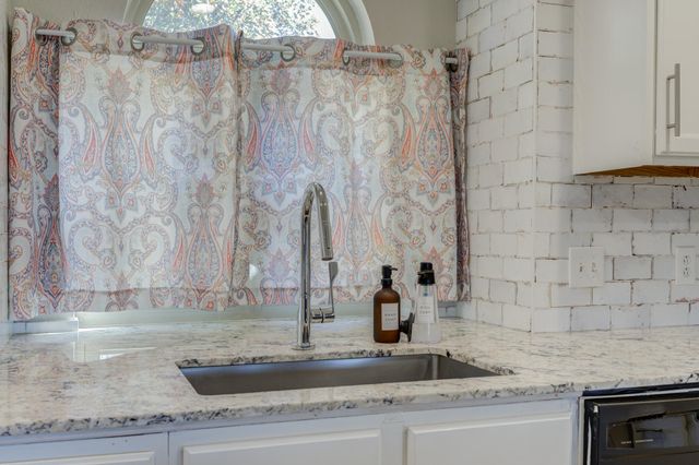 9410 Gary Avenue, Lubbock, TX 79423