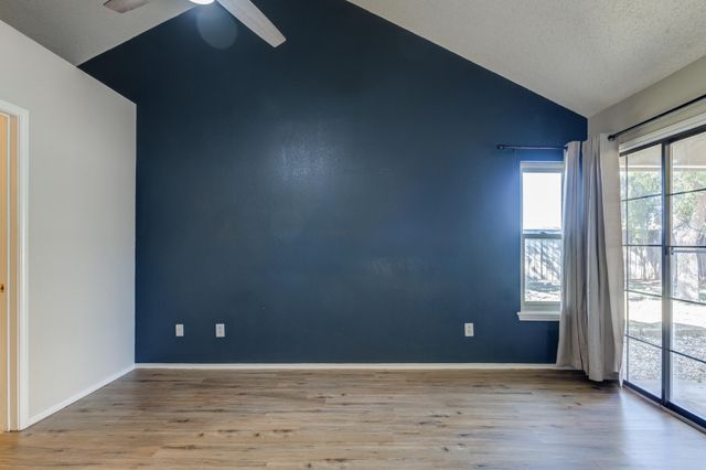 9410 Gary Avenue, Lubbock, TX 79423