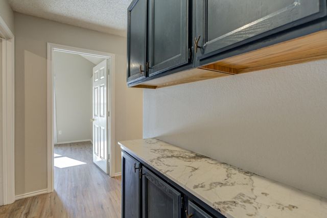 9410 Gary Avenue, Lubbock, TX 79423