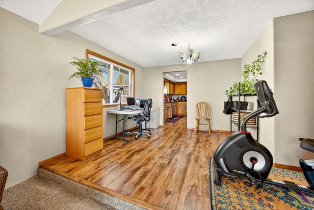 3030 Adams Circle, Medford, OR 97504